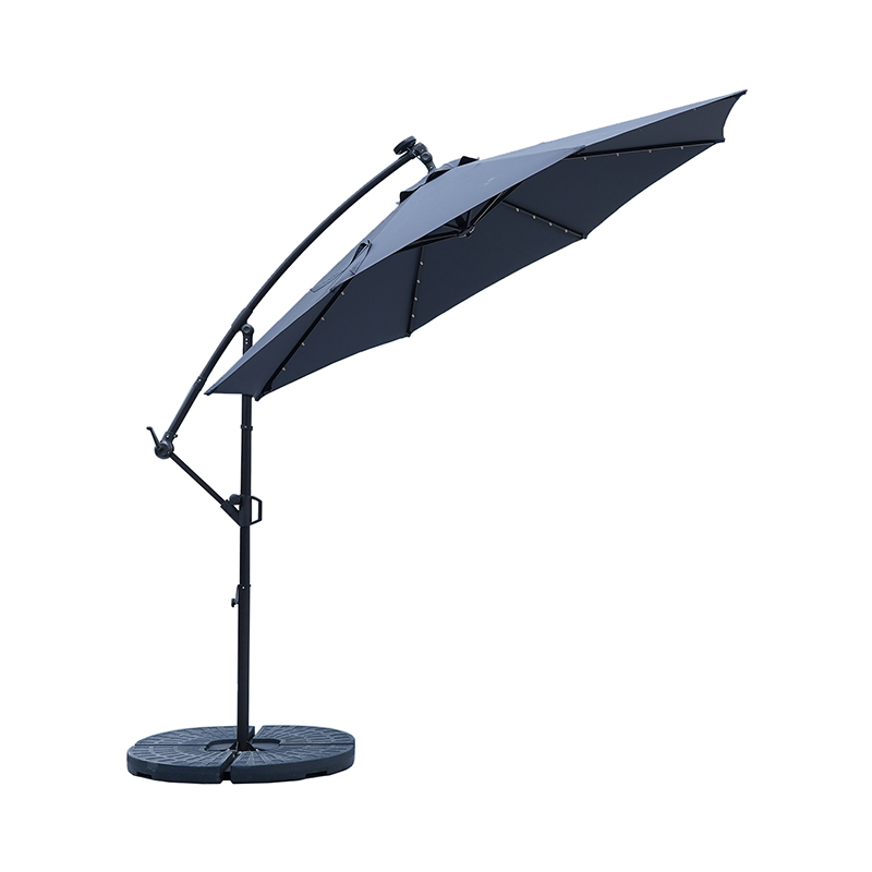 How Does an LED Lighted Patio Umbrella Change Outdoor Living